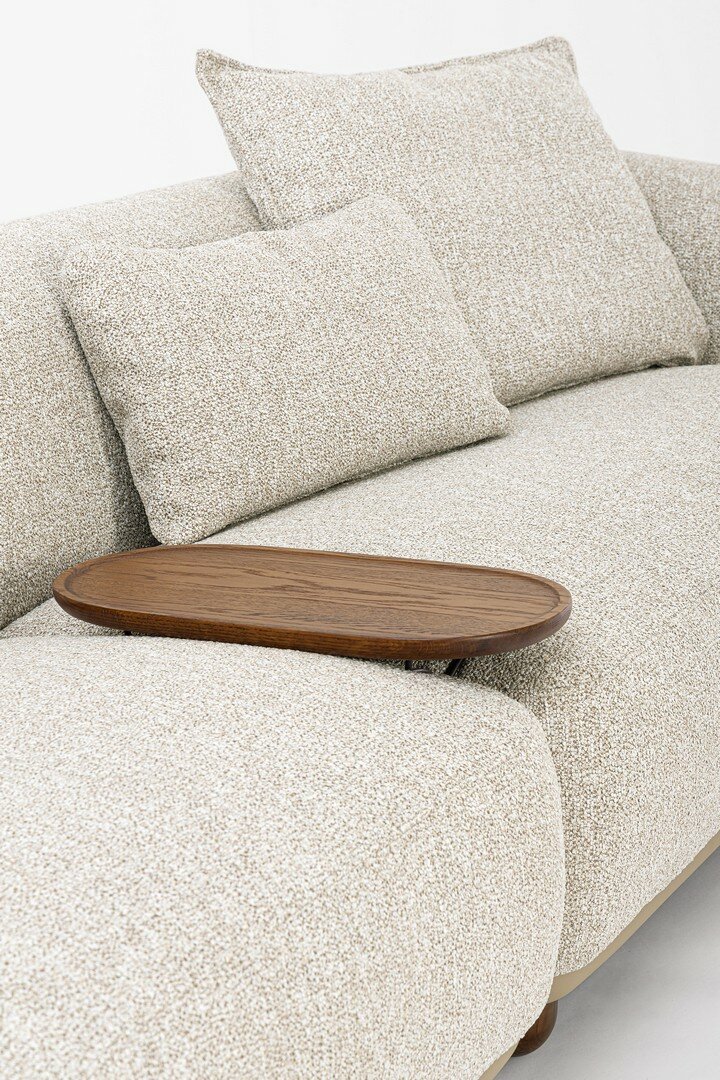Sofa Cheope von Bizzotto, Detailaufnahme von Gestell und Verarbeitung (1), im STUFF Shop