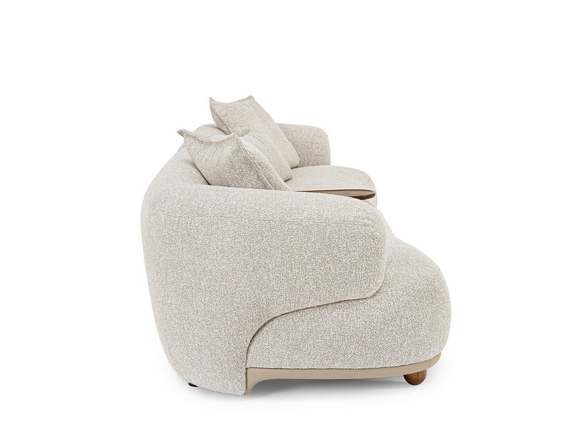 Sofa Cheope von Bizzotto in der Seitenansicht, im STUFF Shop