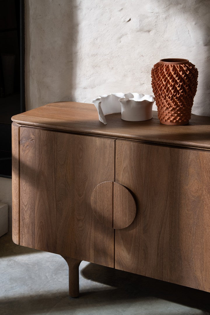 Kommode Latur, Detail der Fuesse