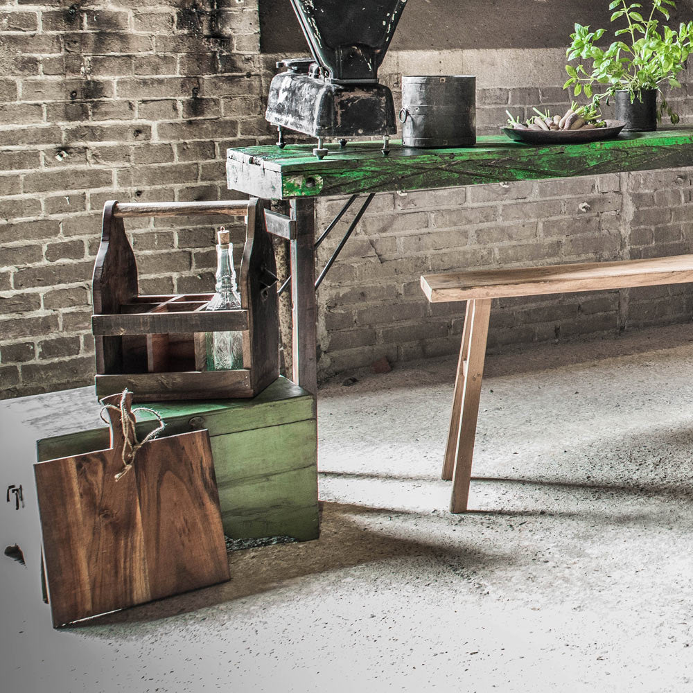 Flaschenträger aus Holz im Vintage Design mit Flaschenöffner