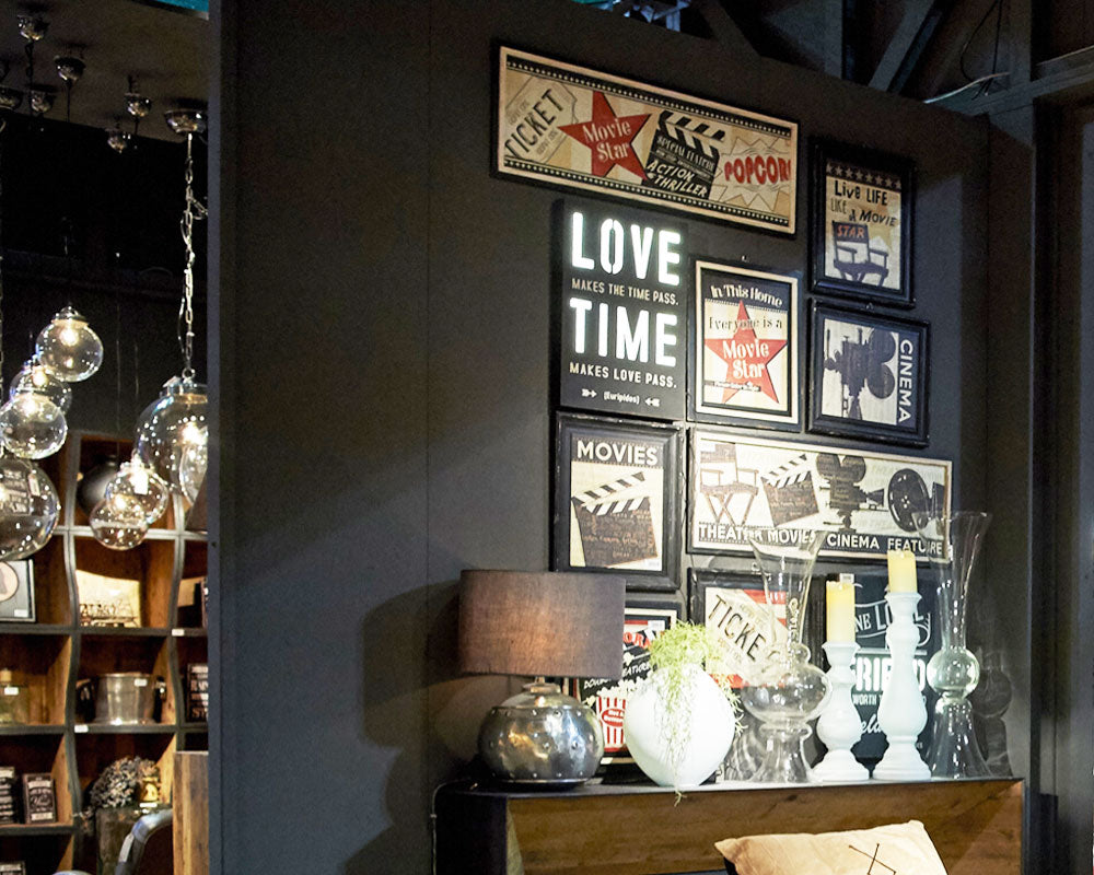 Bilder-Set Beleuchtet Love Time and Friend von Dialma Brown, 2-tlg