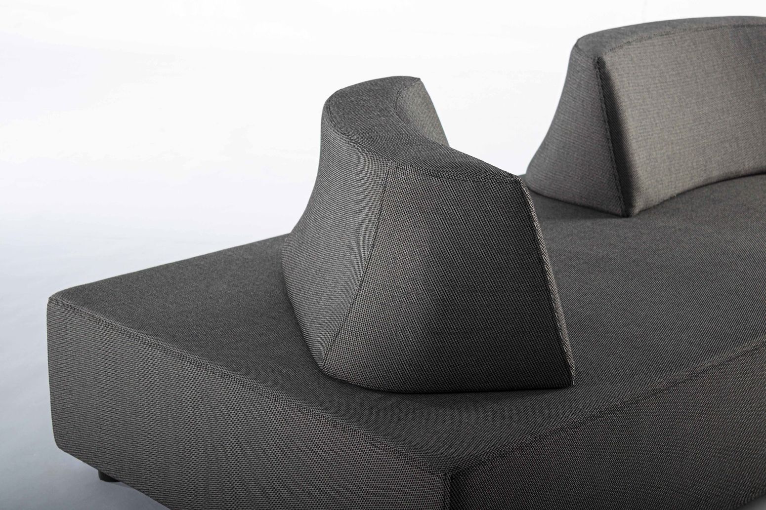 Outdoor Sofa Piper Eckgarnitur mit Kissen von Bizzotto | STUFF Shop