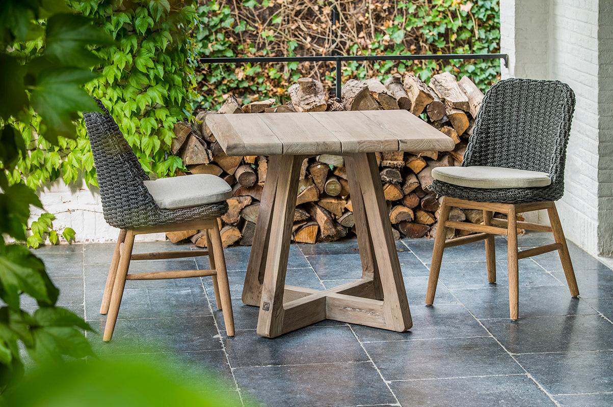 Teakholz Outdoor Esstisch Dennis smal – Langlebig und wetterfest für das ganze Jahr – Gommaire