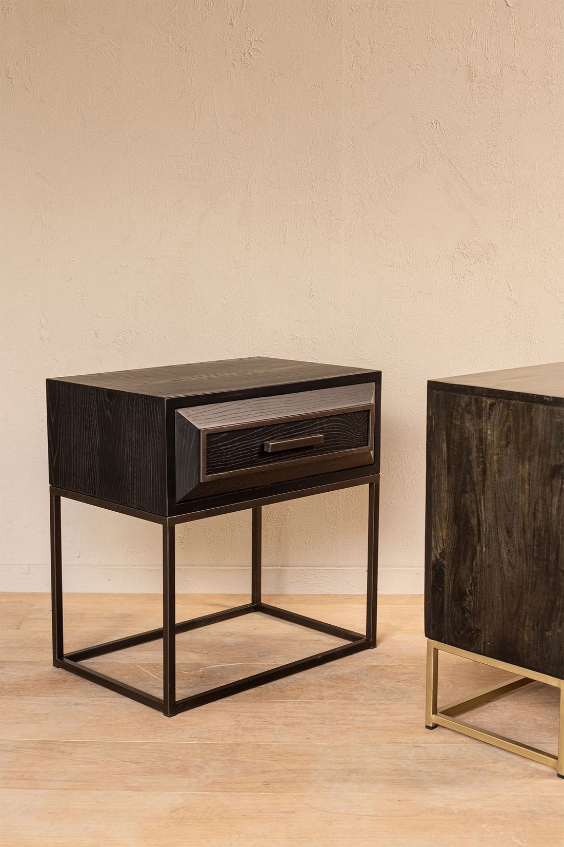 Nachttisch Lixly Black von PTMD I STUFF Shop