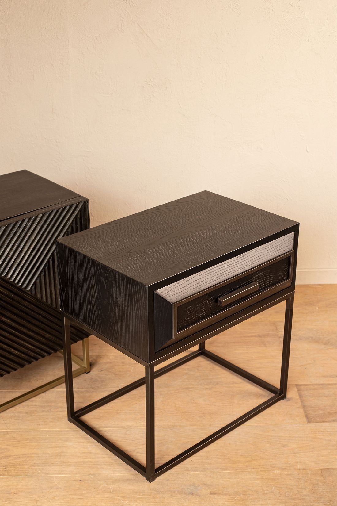 Nachttisch Lixly Black von PTMD I STUFF Shop