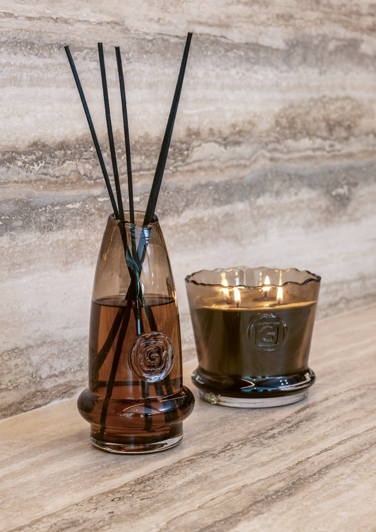 Duftkerze Ali im Topaz Glas mit Patchouli und Amber | Gommaire bei STUFF Shop kaufen