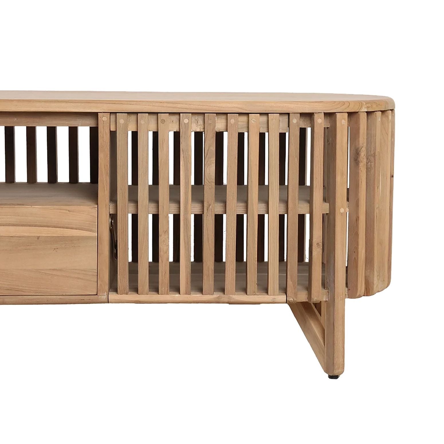 Loovre TV-Konsole aus FSC-zertifiziertem recyceltem Teakholz mit einem offenen Lattendesign und großzügigem Stauraum, Maße 158x45x55 cm.