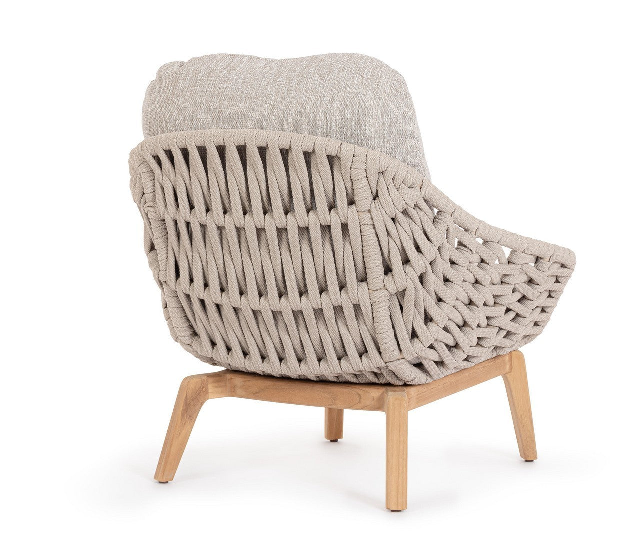 Tamires Luxus Outdoor Sessel in Beige mit nachhaltigem Teakholz und wetterfestem Geflecht, kombiniert Exklusivität mit Komfort.