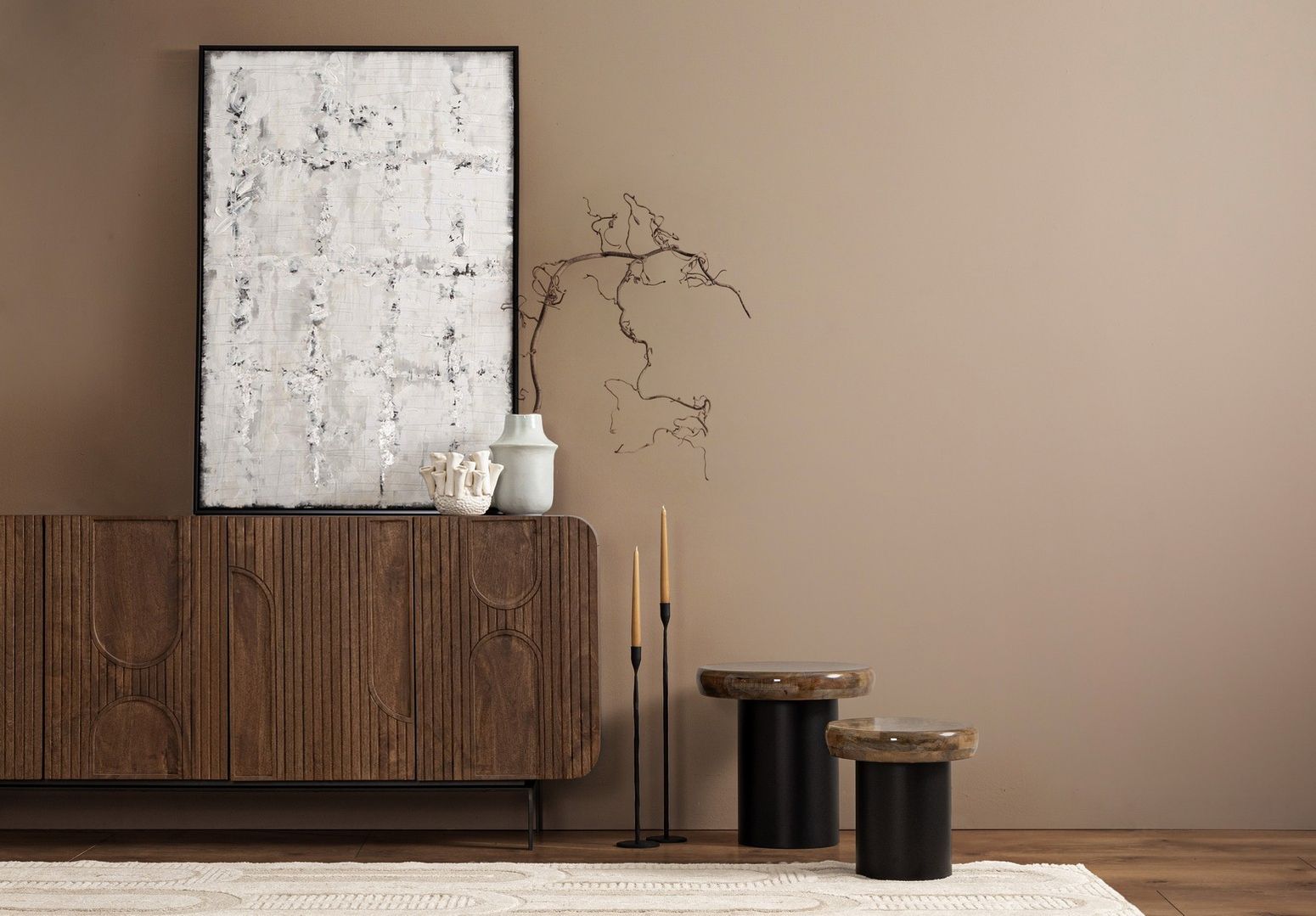 Sideboard Orissa 3-Türig Braun aus Mangoholz mit modernen gerillten Oberflächen