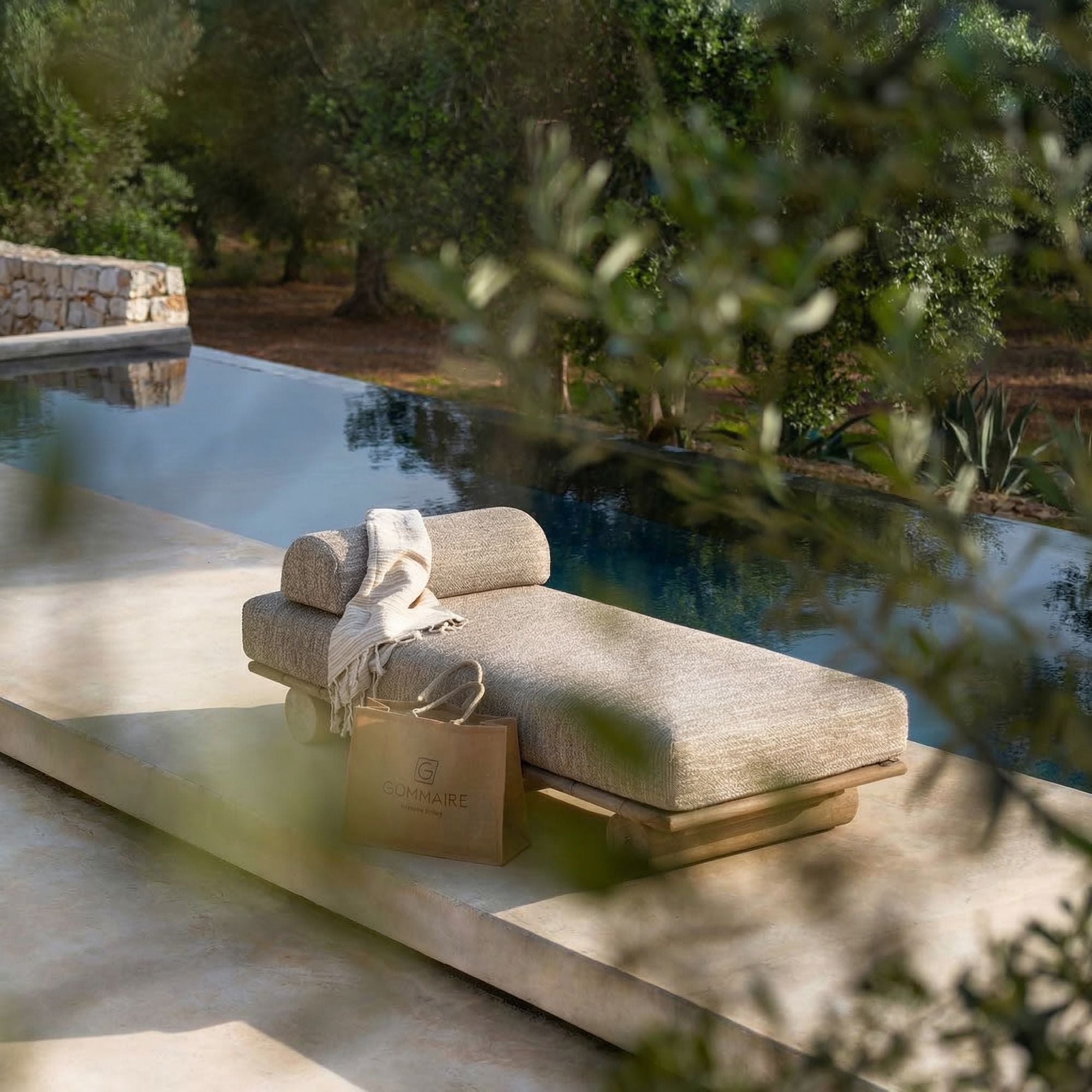 Sonnenliege Edge von Gommaire mit Ktextout-Polster | Gommaire bei STUFF Shop kaufen