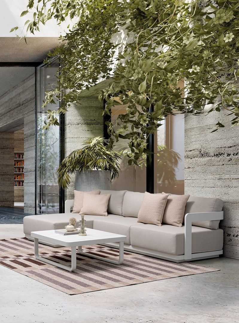 Outdoor-Sitzgruppe M-K Mariel Vapor von Bizzotto in hellem Beige mit Aluminiumgestell – modernes Loungeset für Garten & Terrasse