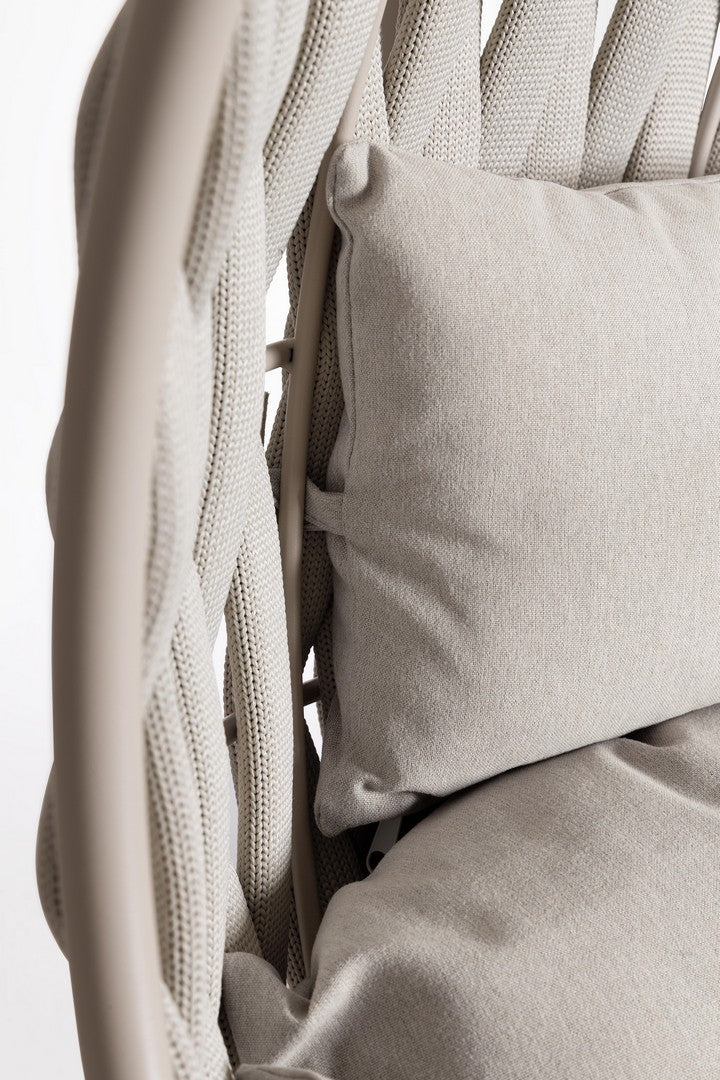 Moderner Outdoor-Hängesessel M-K Galapagos Hell mit stabilem Stahlgestell