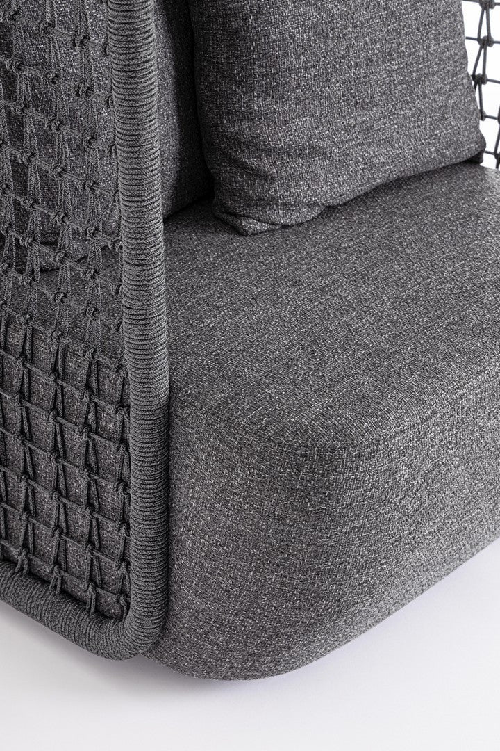 Outdoor Sessel M-K KOLLAR Anthrazit von Bizzotto mit Seilgeflecht und dunkelgrauem Polster