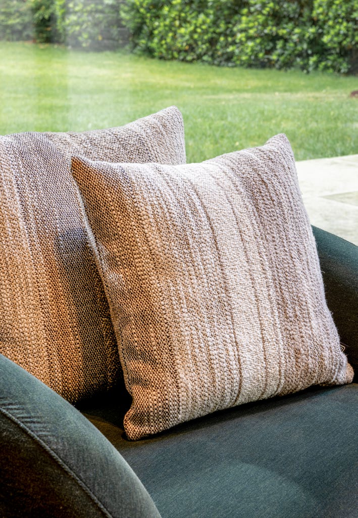 Gommaire Dekokissen Cozy 60x60 als Akzentkissen auf Sofa oder Lounge