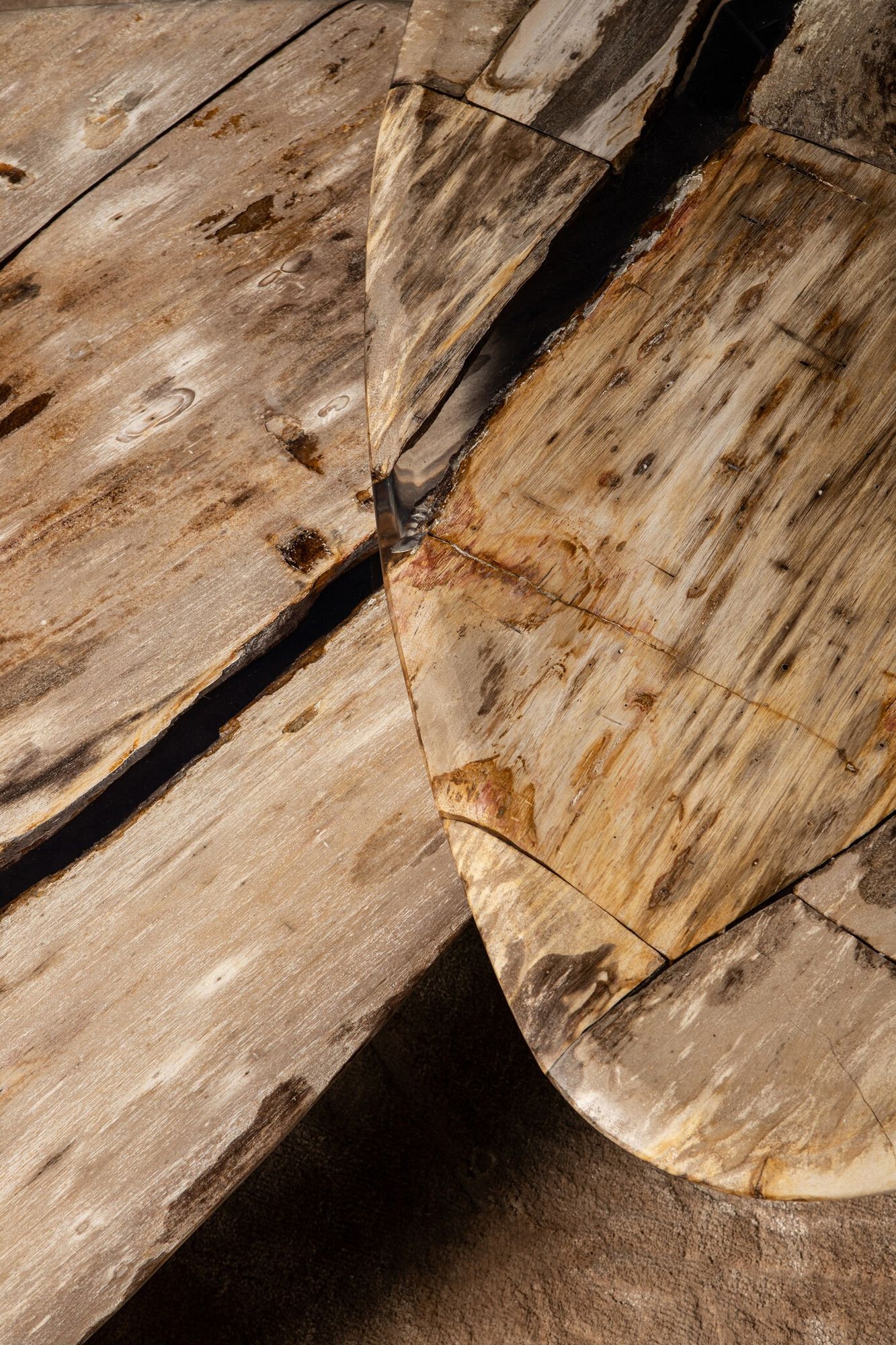 Couchtisch von PTMD – eleganter sitzmöbel aus Stoff mit Holzgestell im Skandi-Stil, komfortabel und pflegeleicht.