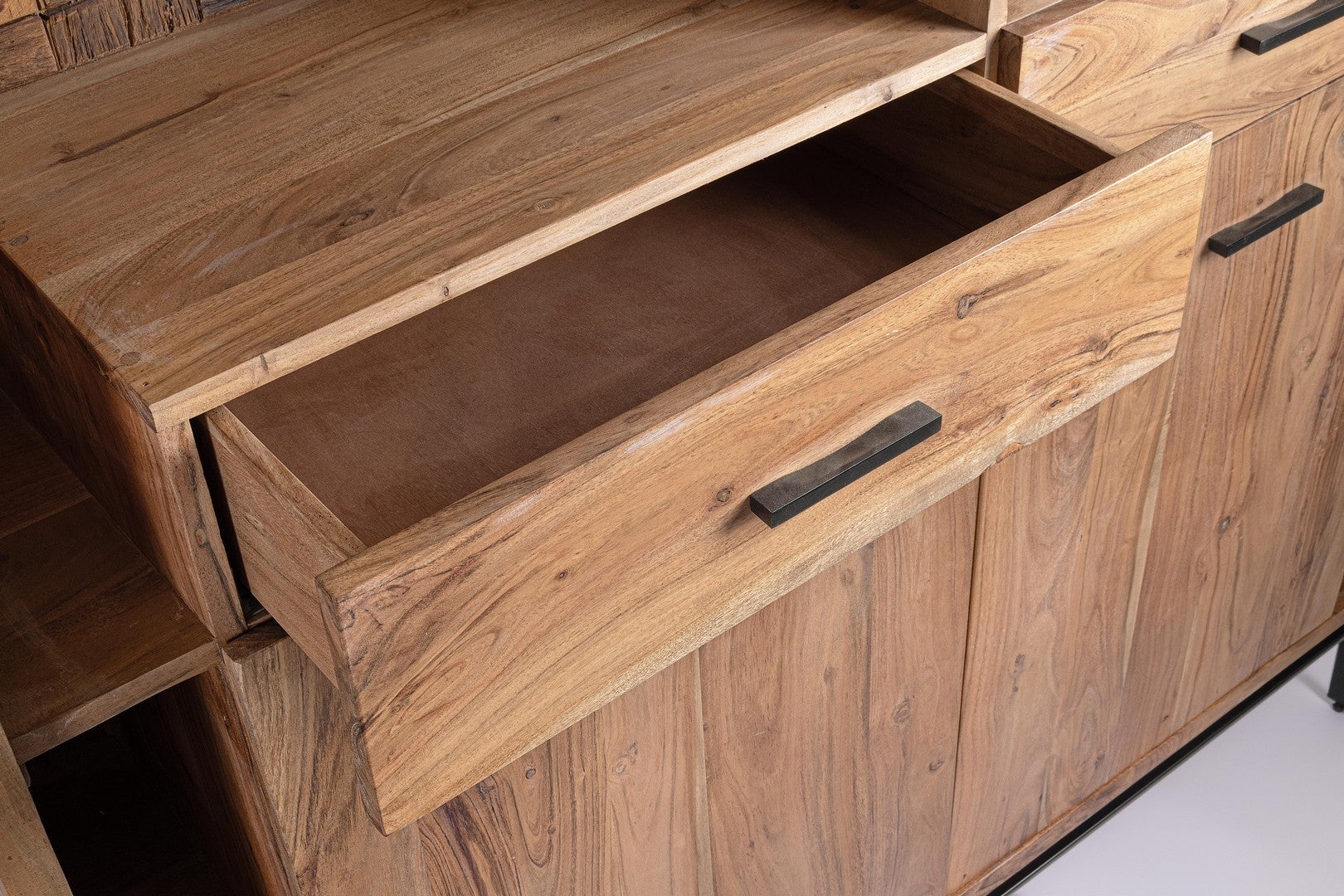 Sideboard Mangal 2 Türen und Schubladen mit Stahlgestell