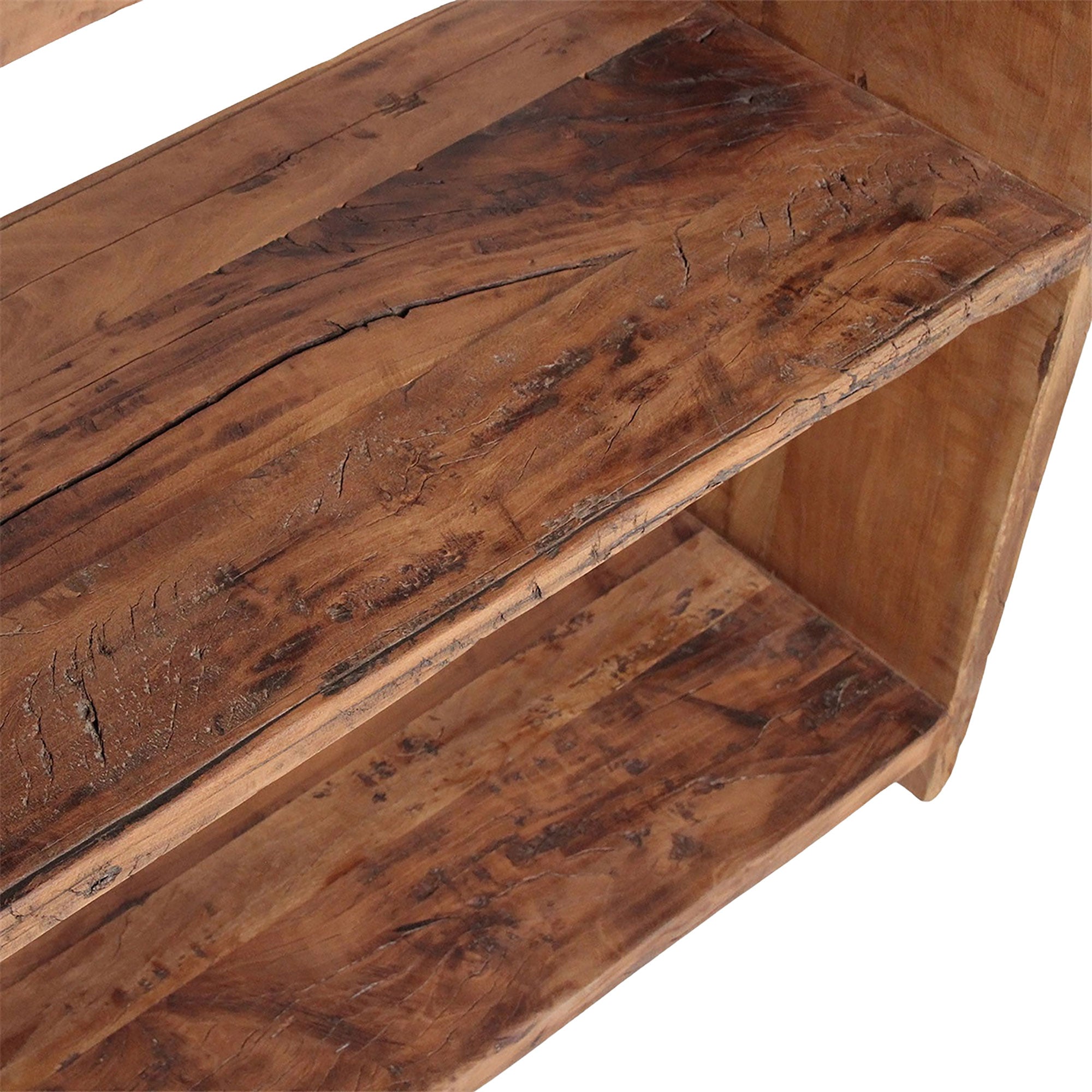 Nahaufnahme der rustikalen Oberfläche des Vintage Timber Heritage Regals