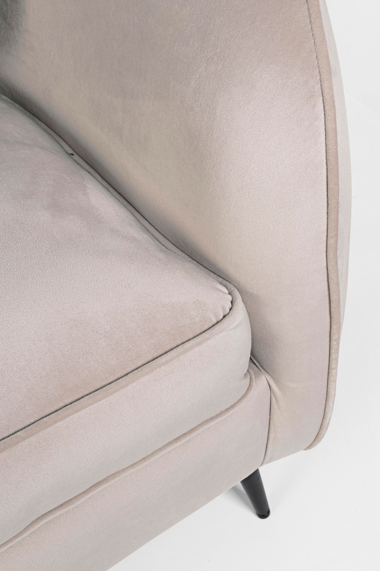 Indoor Sofa Sofa Candis Hellgrau 2Pl im Wohnambiente | zeitloses Design, hochwertig verarbeitet, ideal für Wohn- und Essbereich | Ansicht 08