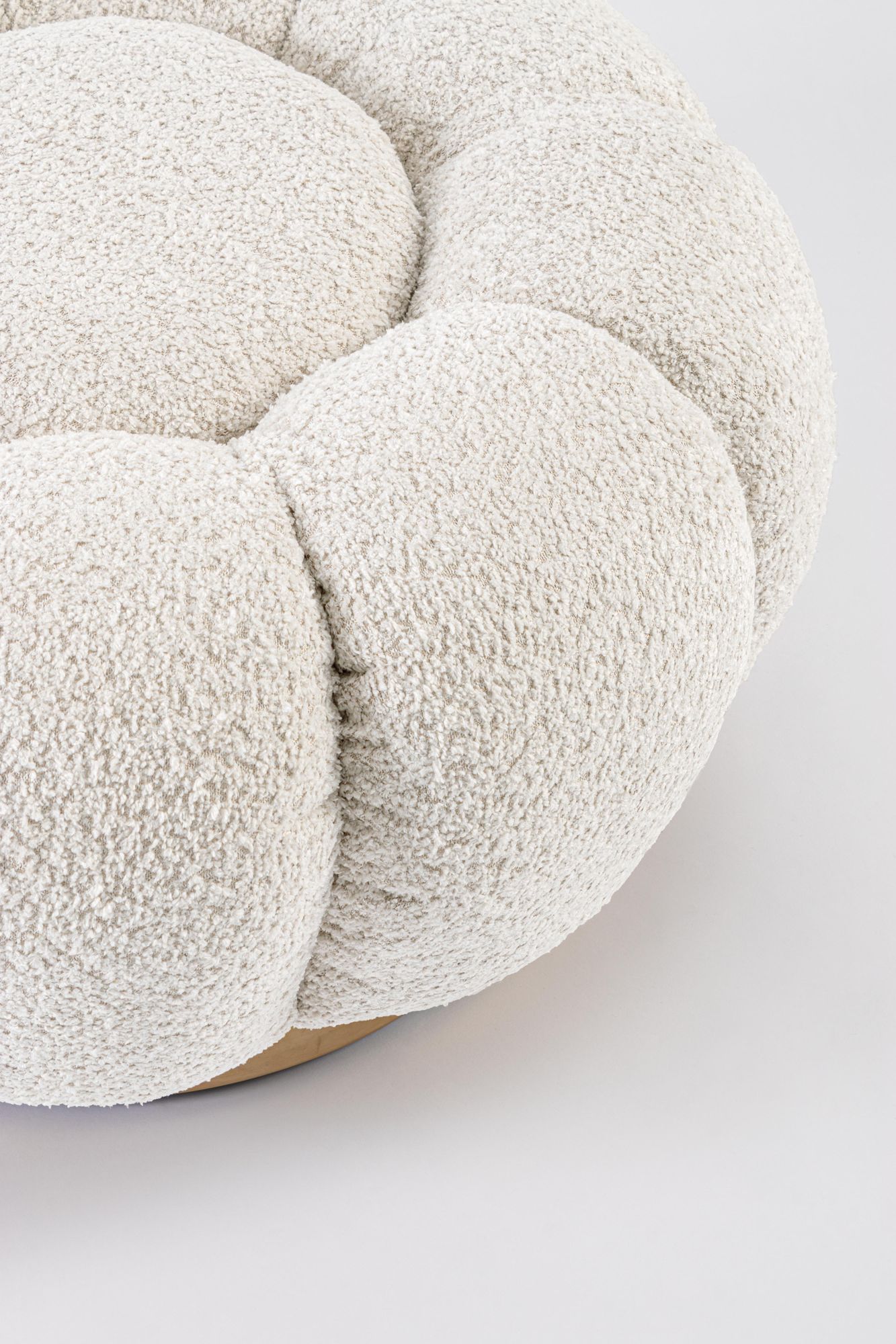 Indoor Sofa Pouf Pouf Florel Nat im Wohnambiente | zeitloses Design, hochwertig verarbeitet, ideal für Wohn- und Essbereich | Ansicht 04