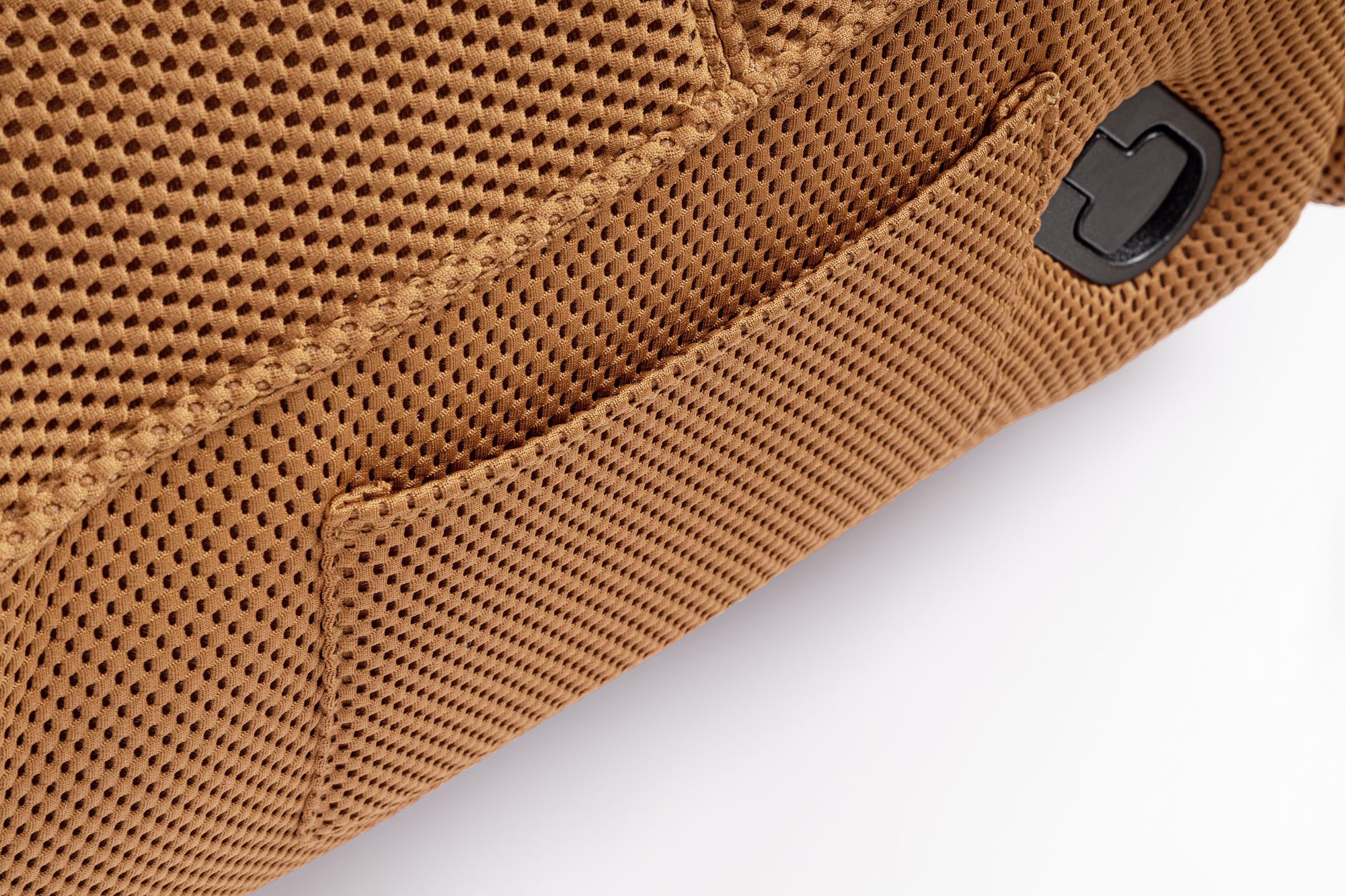 Indoor Sofa Sessel Gitta Kupfer im Wohnambiente | zeitloses Design, hochwertig verarbeitet, ideal für Wohn- und Essbereich | Ansicht 07