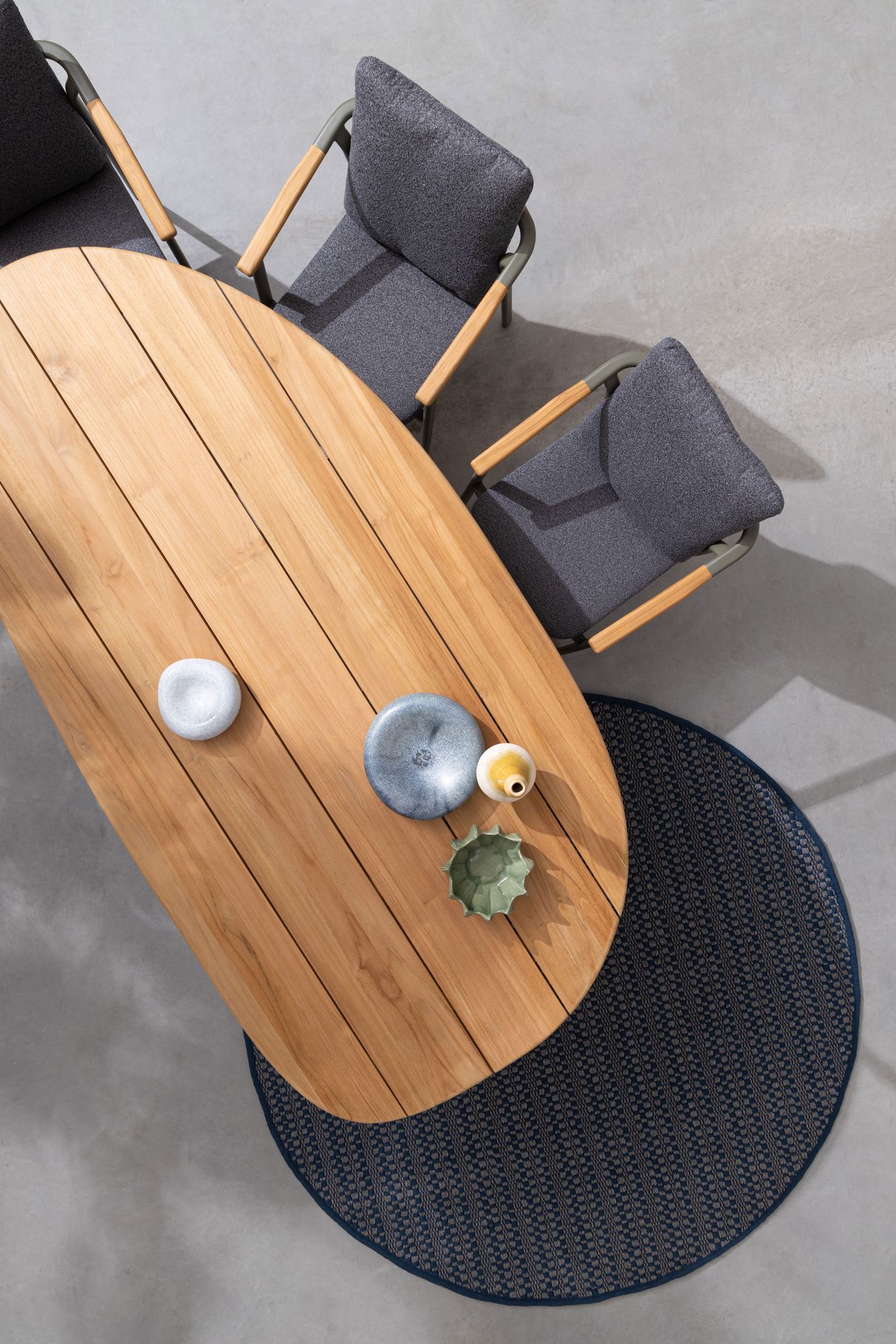 Outdoor Esstisch Titus aus massivem Teakholz | Bizzotto bei STUFF Shop kaufen