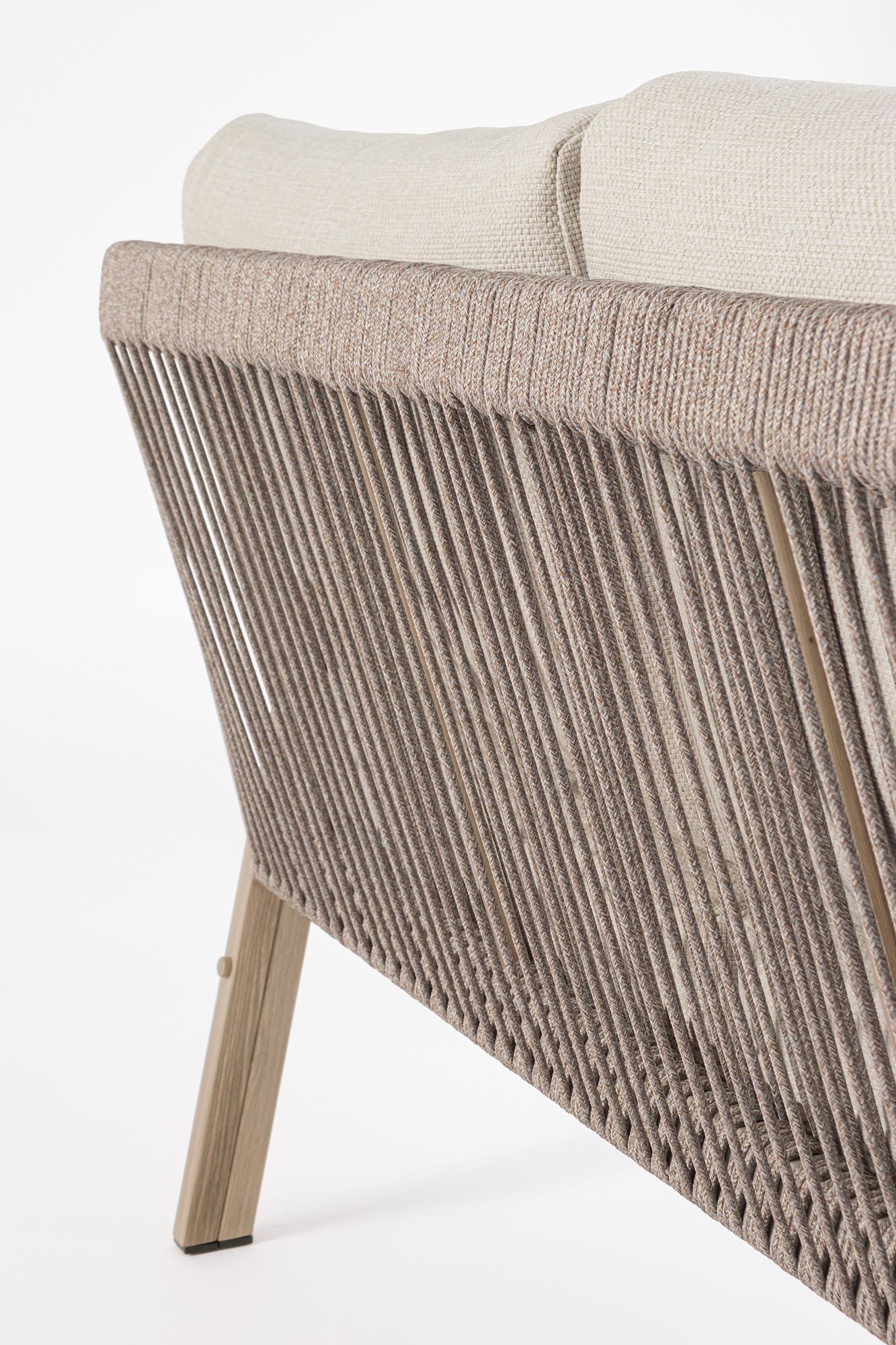 Outdoor Sitzgruppe Kalimera Timber aus Aluminium in Holzoptik | Bizzotto bei STUFF Shop kaufen