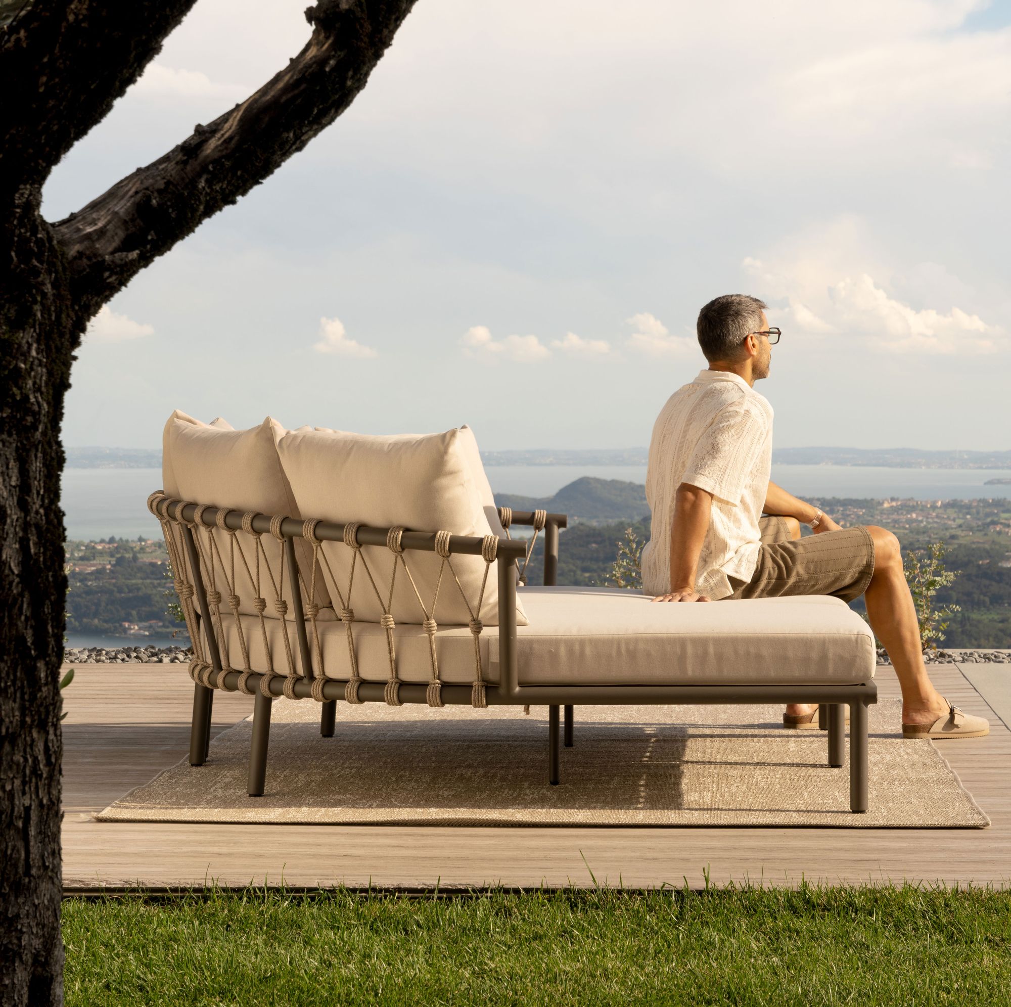 Outdoor Sonnenliege 2-Set Daybed Lanai Cocoa mit modularer Loungefläche | Bizzotto bei STUFF Shop kaufen