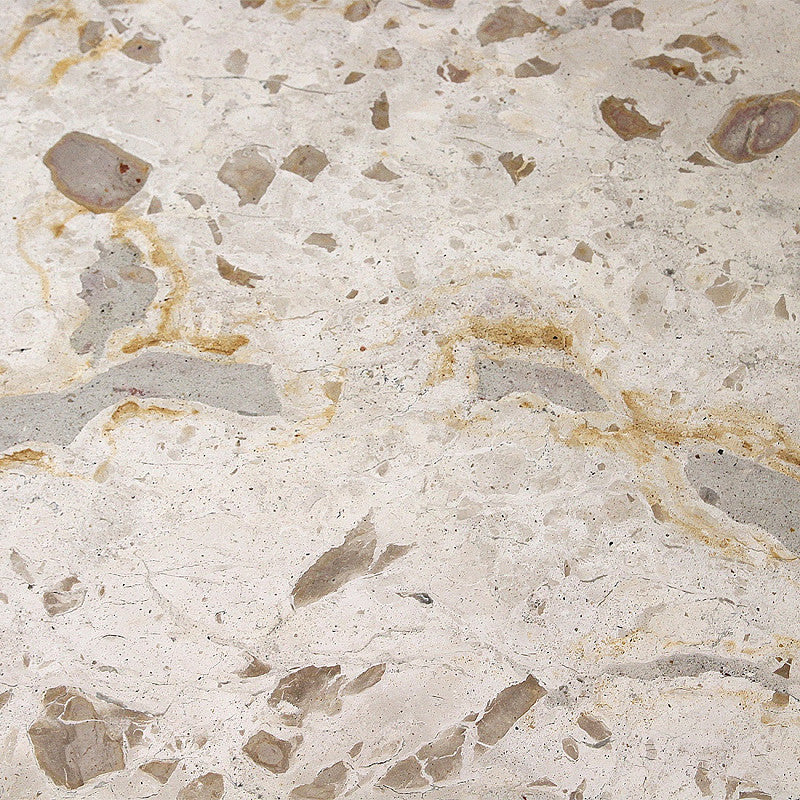 Couchtisch Ovalis Marble Cream mit ovaler Marmorplatte und Holzgestell aus der STUFF Loft Kollektion