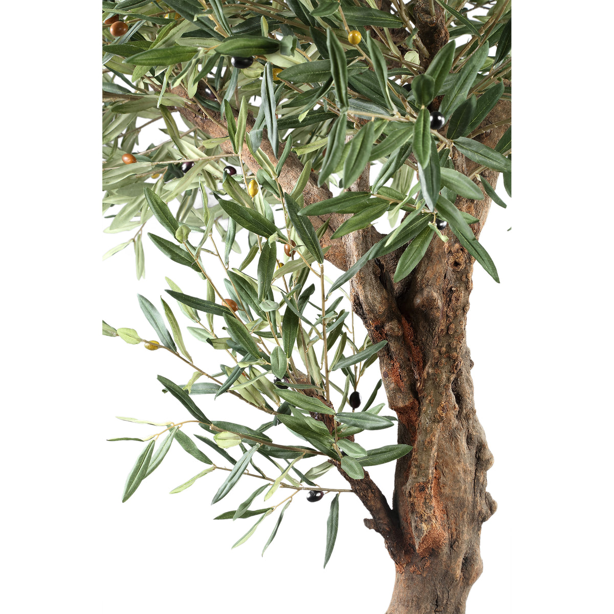 Künstlicher Olivenbaum im Topf, 210 cm hoch mit breiter Krone | Wohnbeispiel 1 | PTMD bei STUFF Shop kaufen