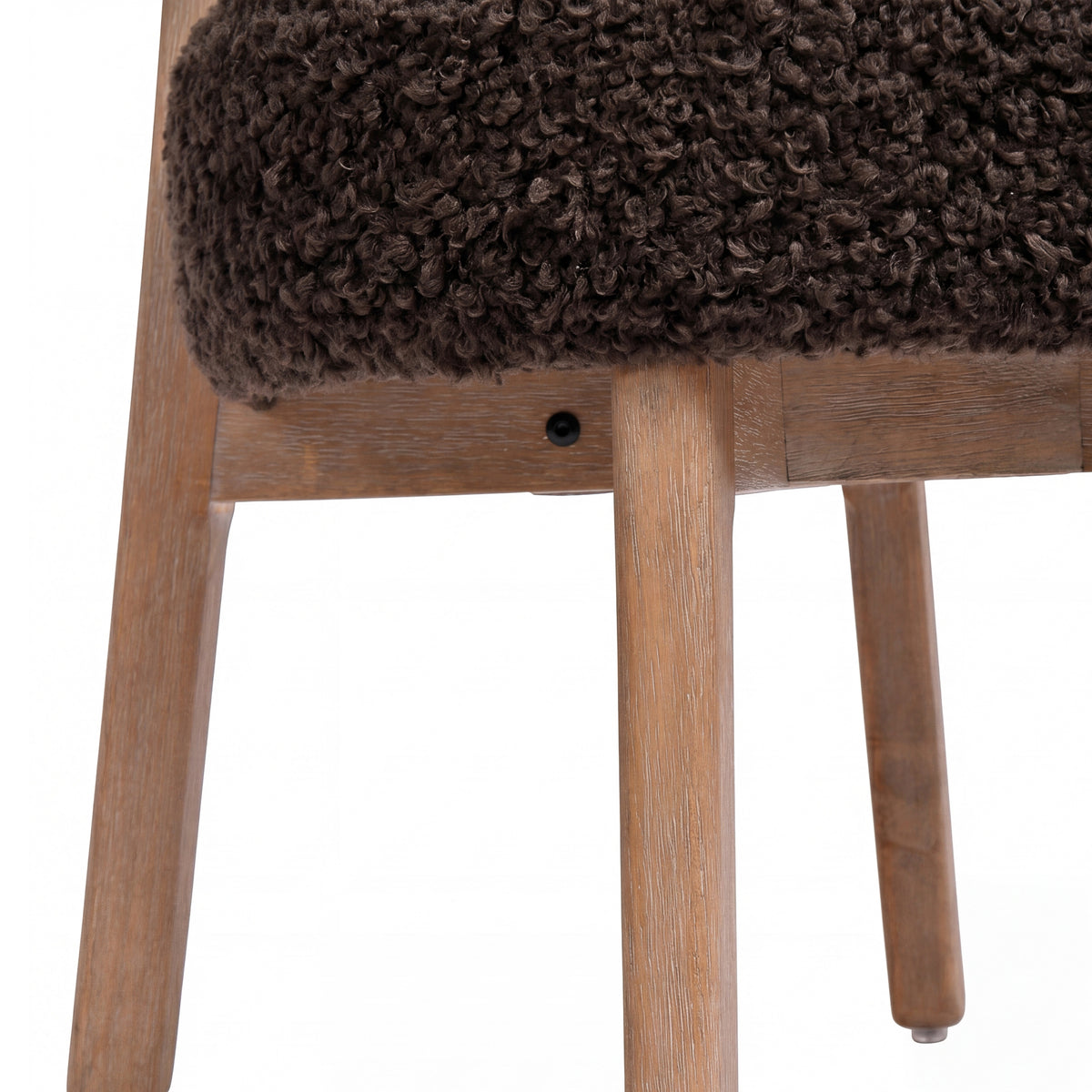 Esszimmerstuhl Lior Brown gepolstert mit Beinen aus Gummibaumholz | Wohnbeispiel 4 | PTMD bei STUFF Shop kaufen