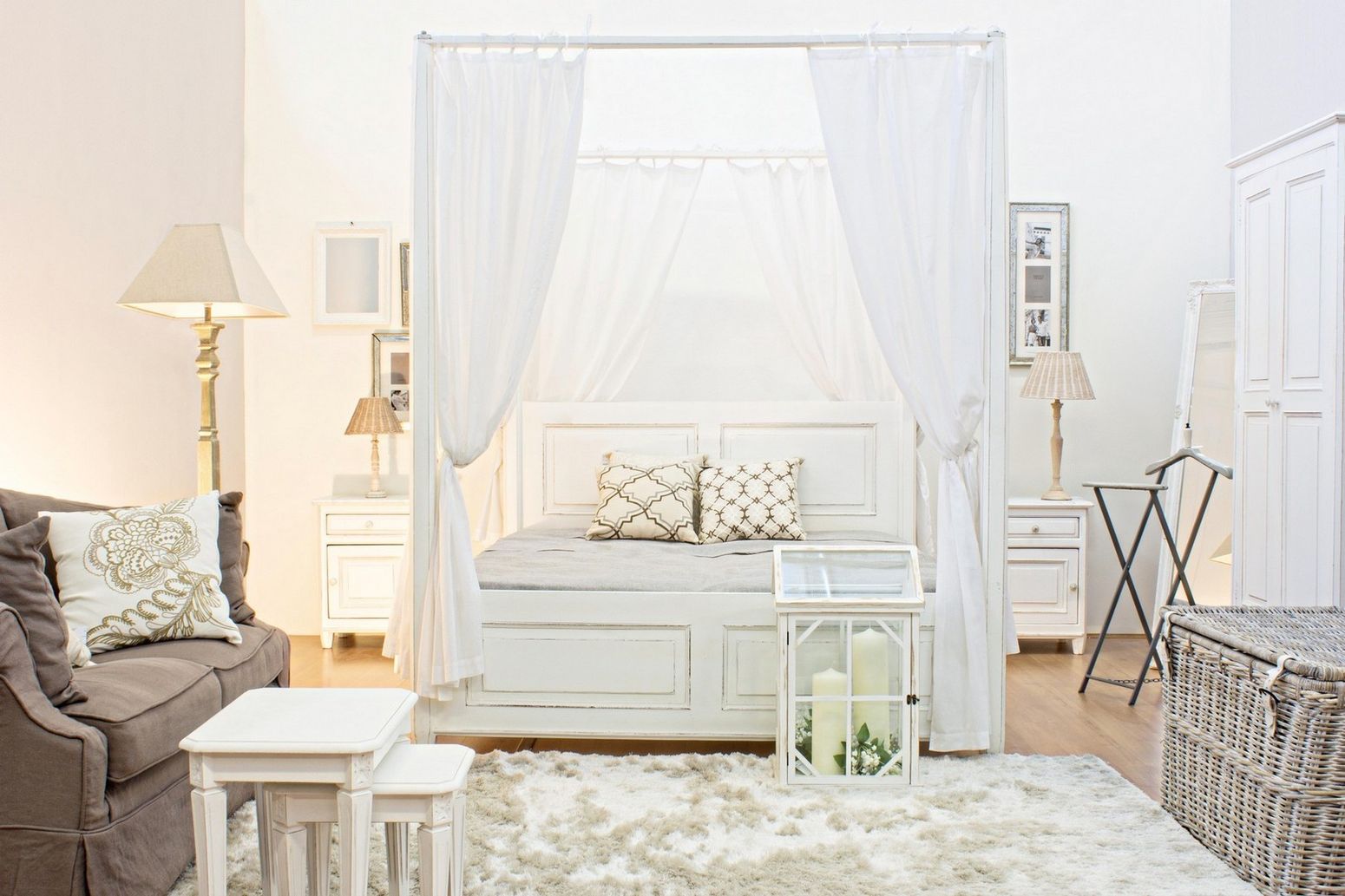 Doppelbett Colette mit Vorhängen - Bizzotto