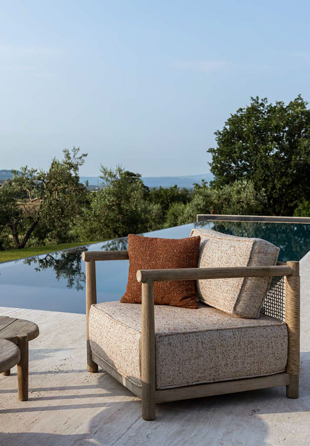 Gommaire Sessel Mieke mit Polstern in der Stoffgruppe Limonta für den Garten | bei STUFF Shop online kaufen!