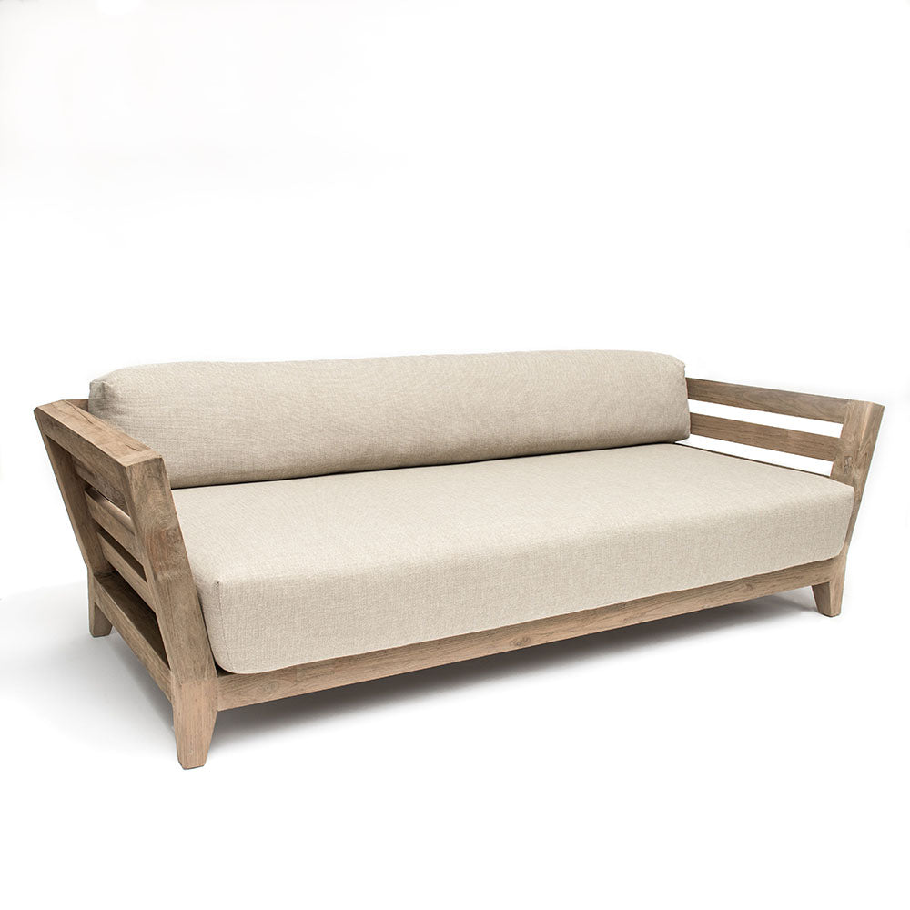 Outdoor-Sofa Mia mit Polsterung aus der Gommaire Kollektion bei STUFF Shop.