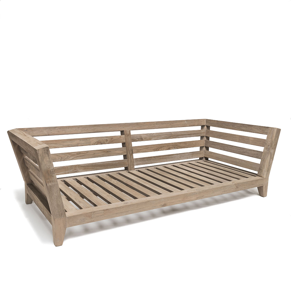 Sofa Mia von Gommaire aus Teakholz Natural Grey ohne Polster bei STUFF Shop kaufen.