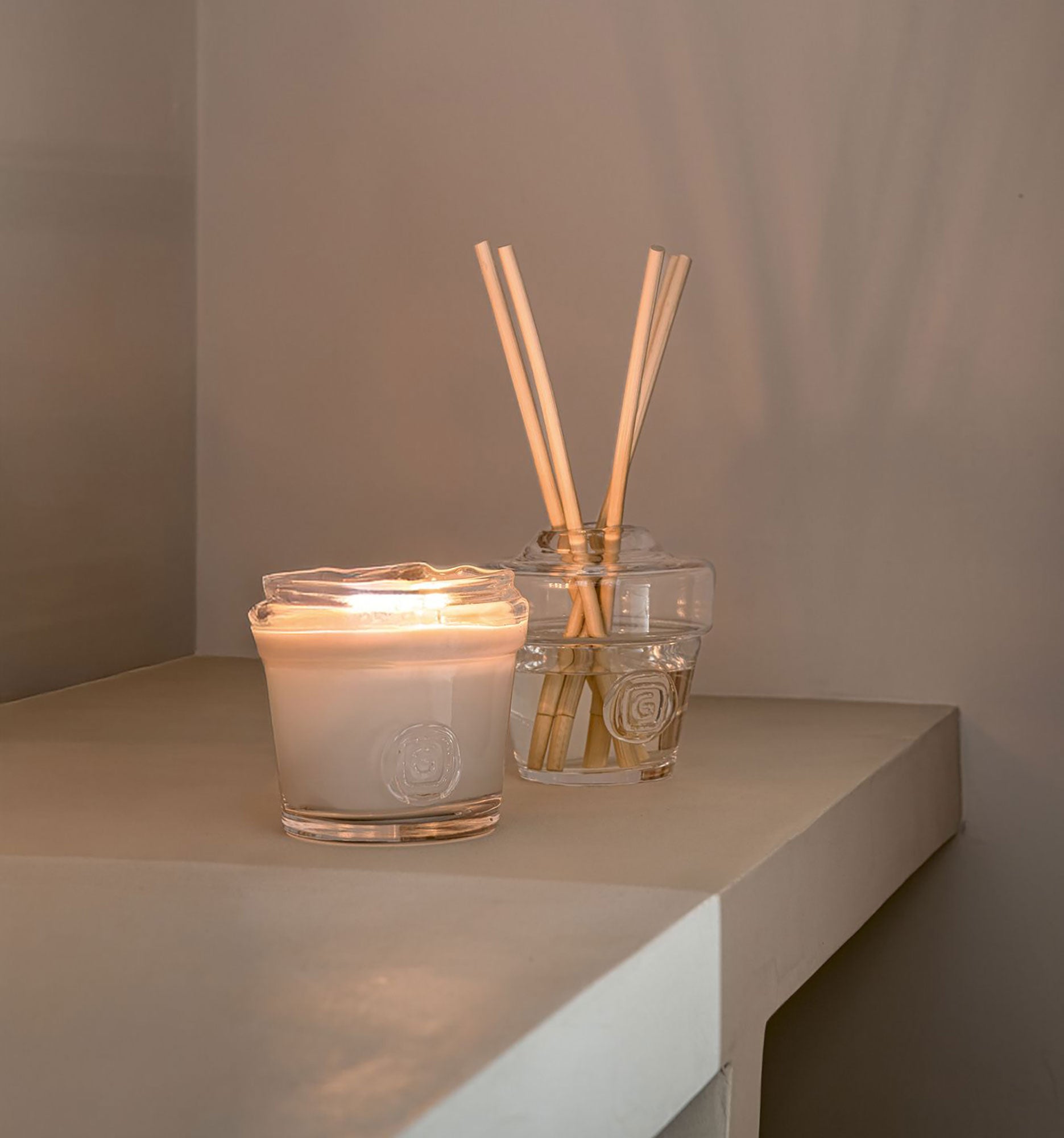 Floraler Raumduft Diffuser Juliette Gommaire | Gommaire bei STUFF Shop kaufen
