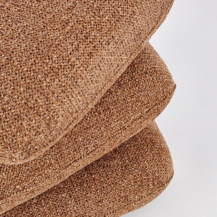 Pouf Antara Terrakotta von Bizzotto, Nahaufnahme von Material und Verarbeitung