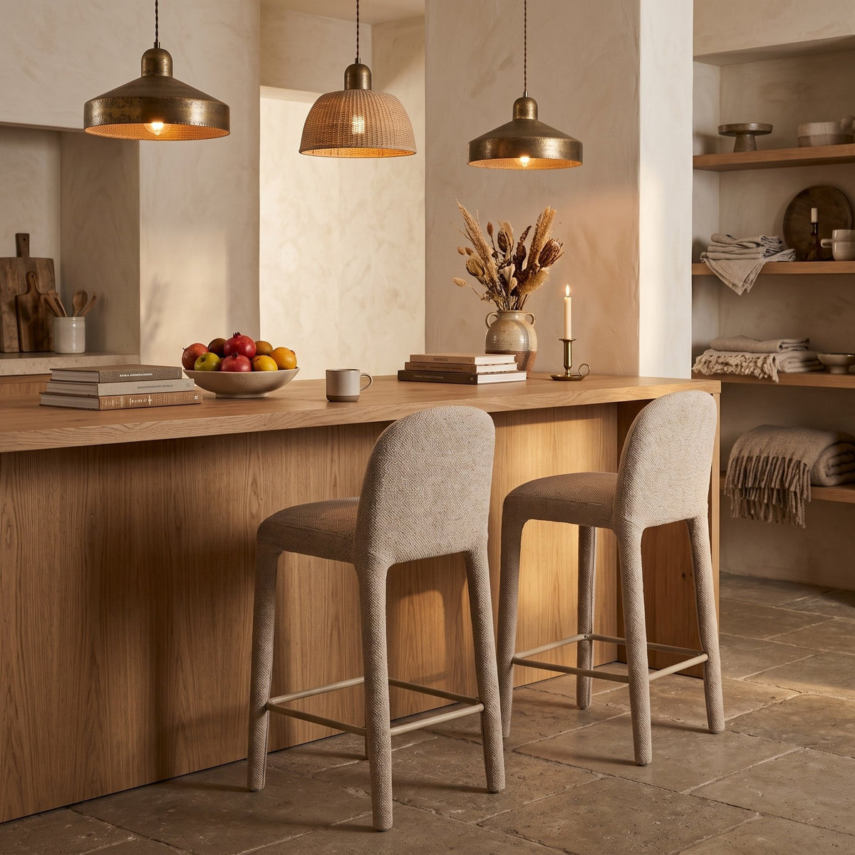 Tresenstuhl Antara Beige von Bizzotto im Wohnraum