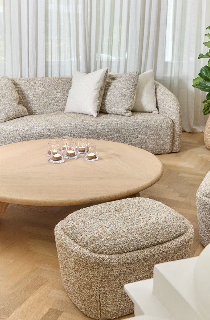 Sessel Liam Bisque With von Gommaire mit Stoffmuster Bisque bei STUFF Shop online kaufen