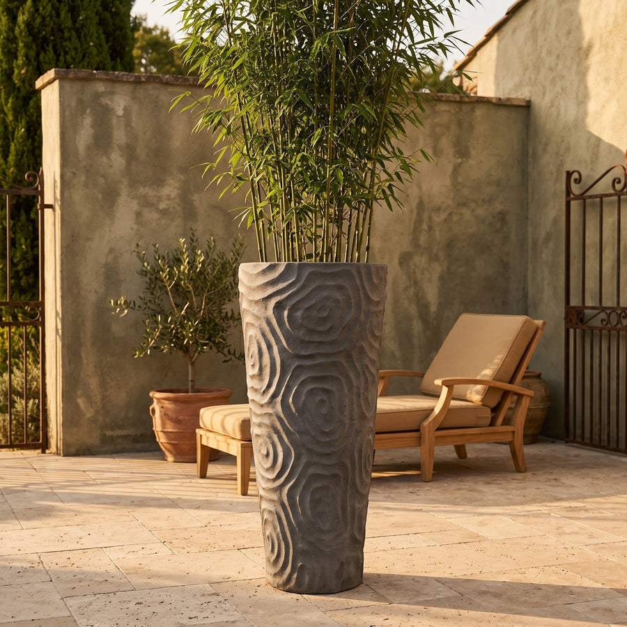 Pflanzkübel Beth Grau 200 cm auf der Terrasse