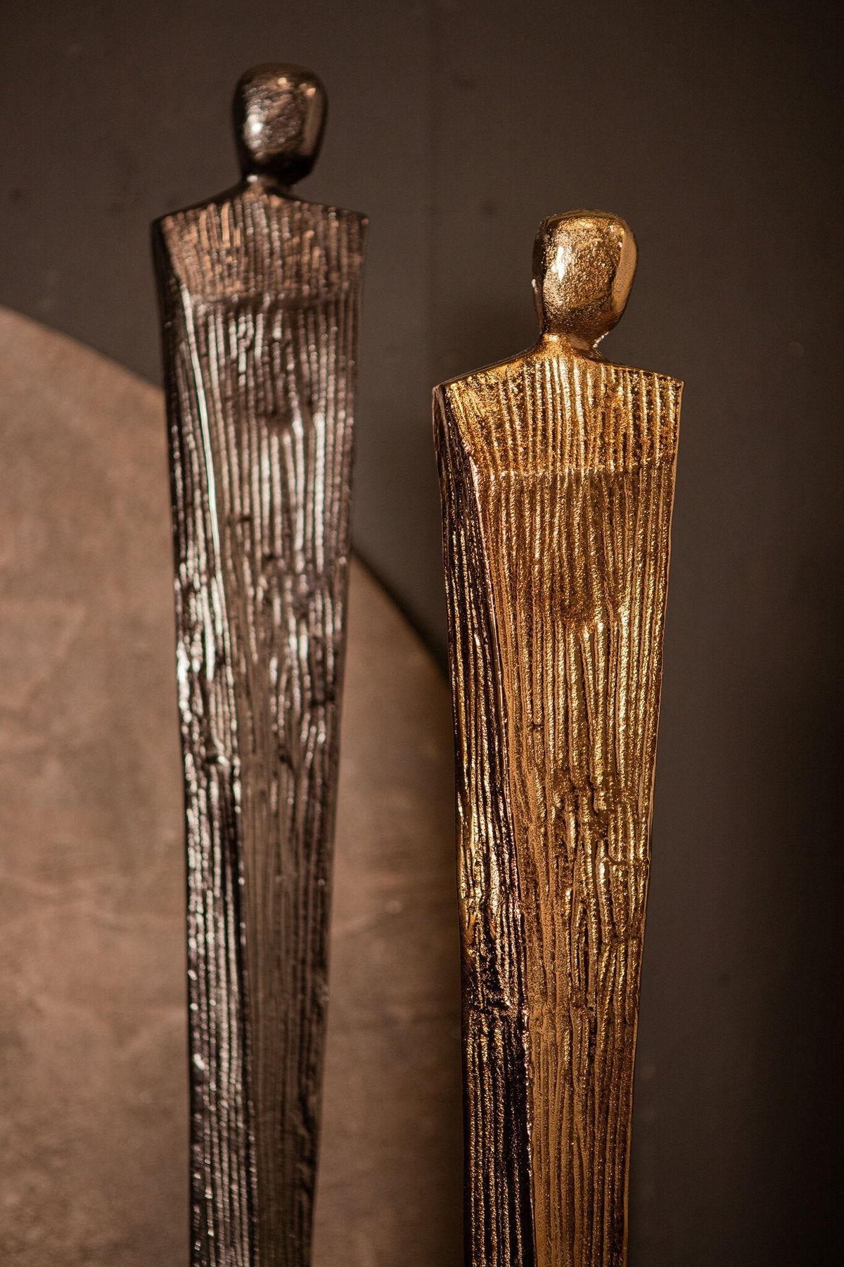 PTMD Symon Skulptur Gunmetal