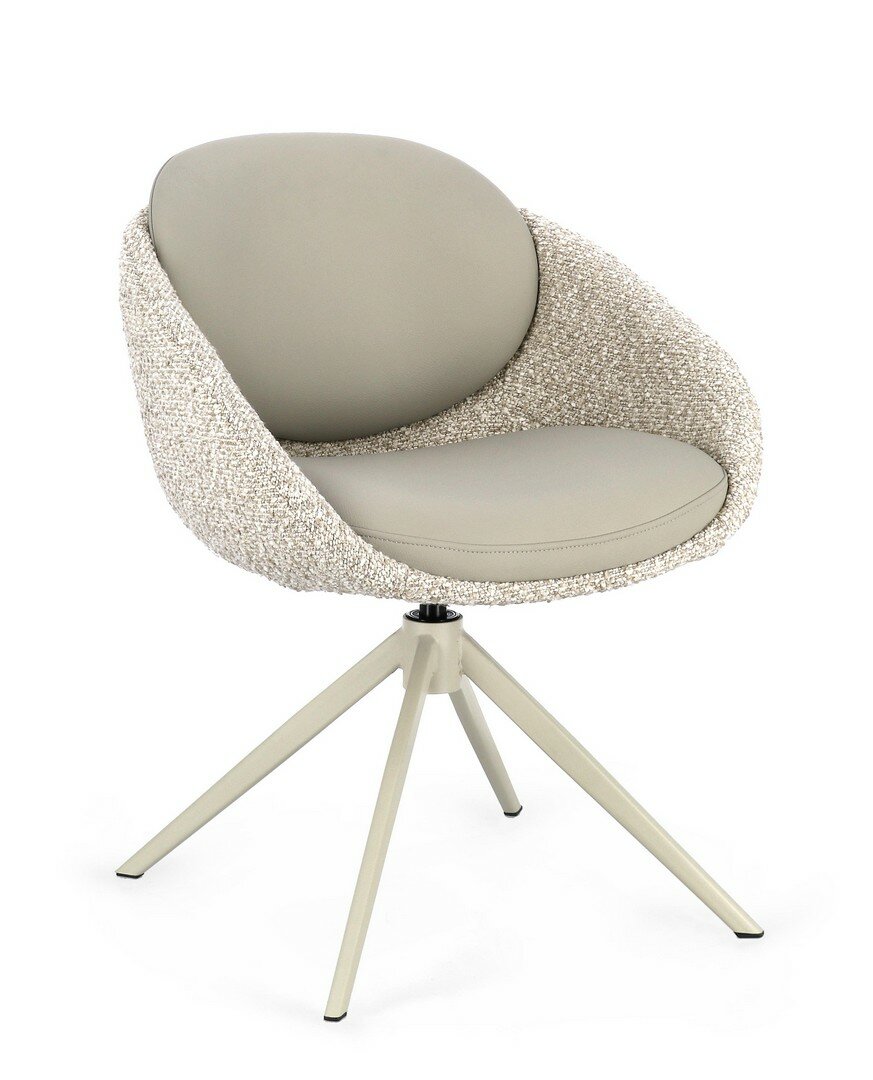 Drehstuhl Averik Beige von Bizzotto, freigestellt in der Frontansicht, B 60 × T 62 × H 80 cm, im STUFF Shop