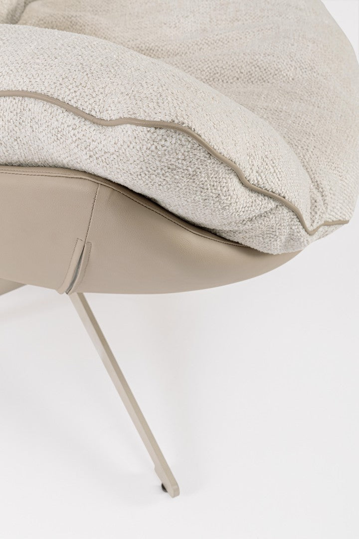 Drehsessel Armela Beige von Bizzotto, Nahaufnahme von Bezug und Verarbeitung (2), im STUFF Shop