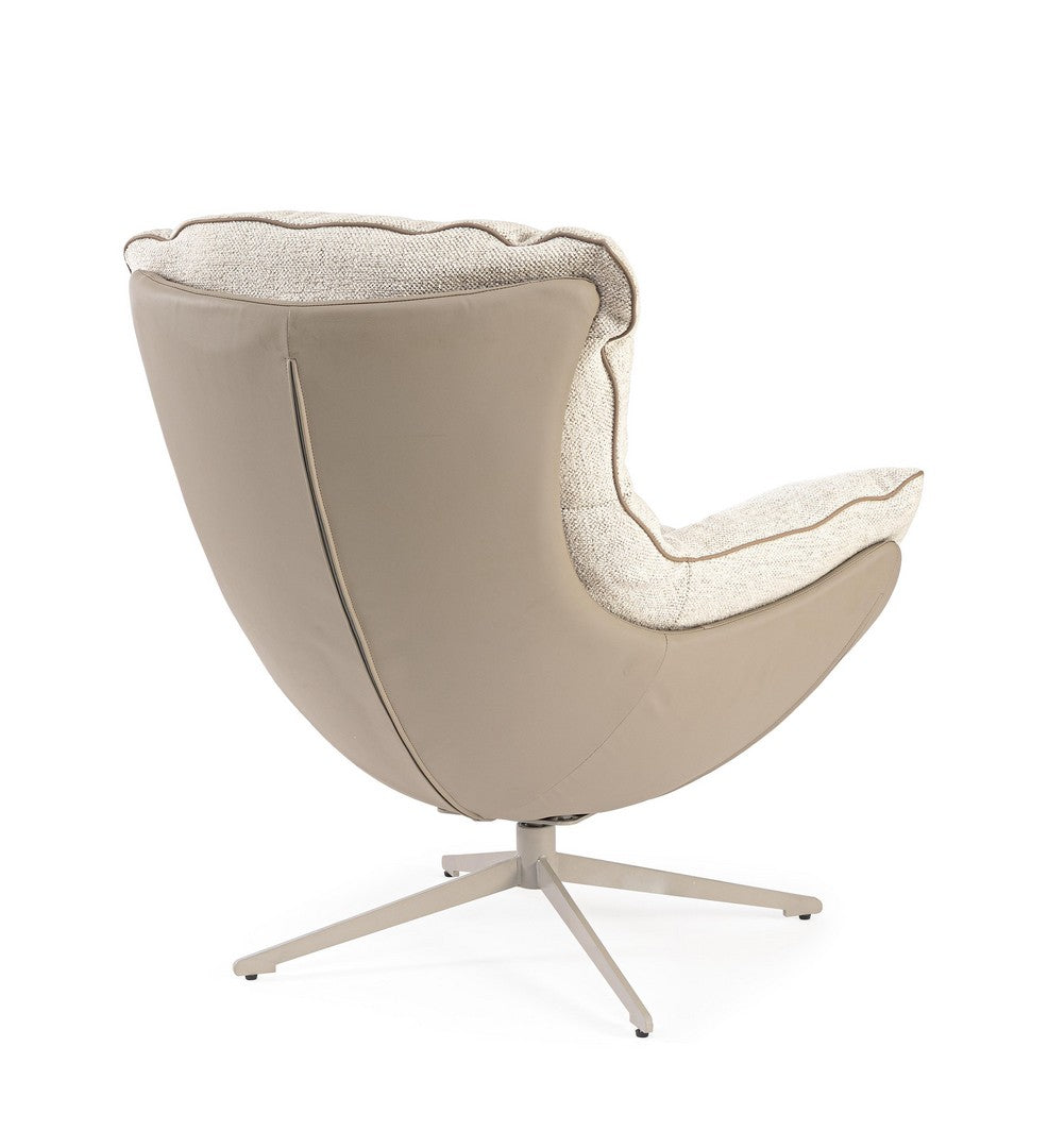 Drehsessel Armela Beige von Bizzotto von hinten gesehen, im STUFF Shop