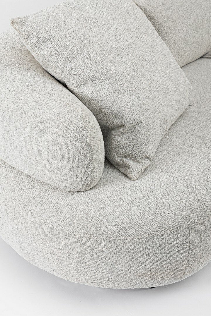 Sofa Afrodite von Bizzotto, Nahaufnahme von Bezug und Verarbeitung (1), im STUFF Shop