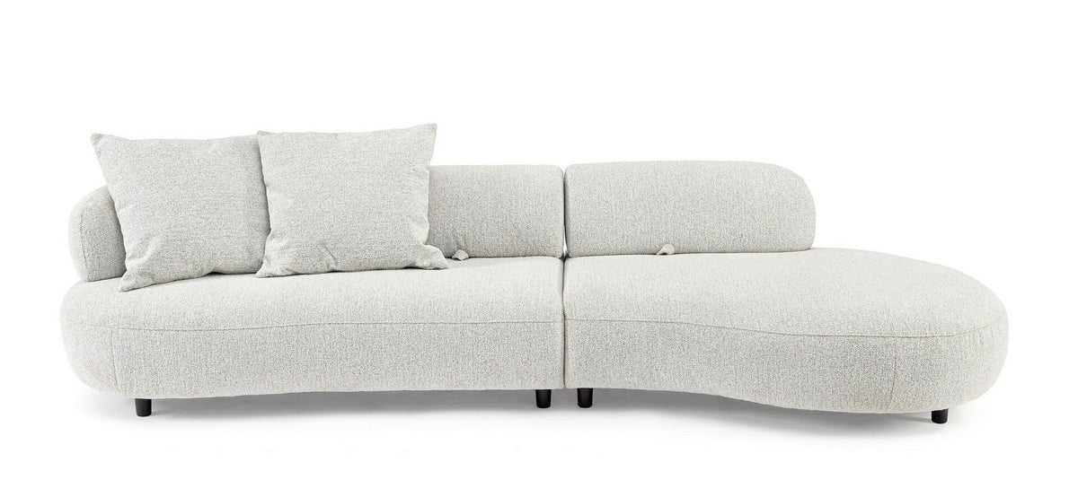 Sofa Afrodite von Bizzotto, freigestellte Ansicht von schräg vorn, im STUFF Shop