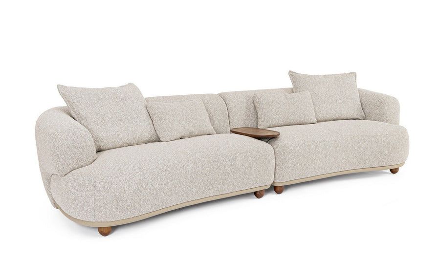 Sofa Cheope von Bizzotto, freigestellt in der Frontansicht, im STUFF Shop