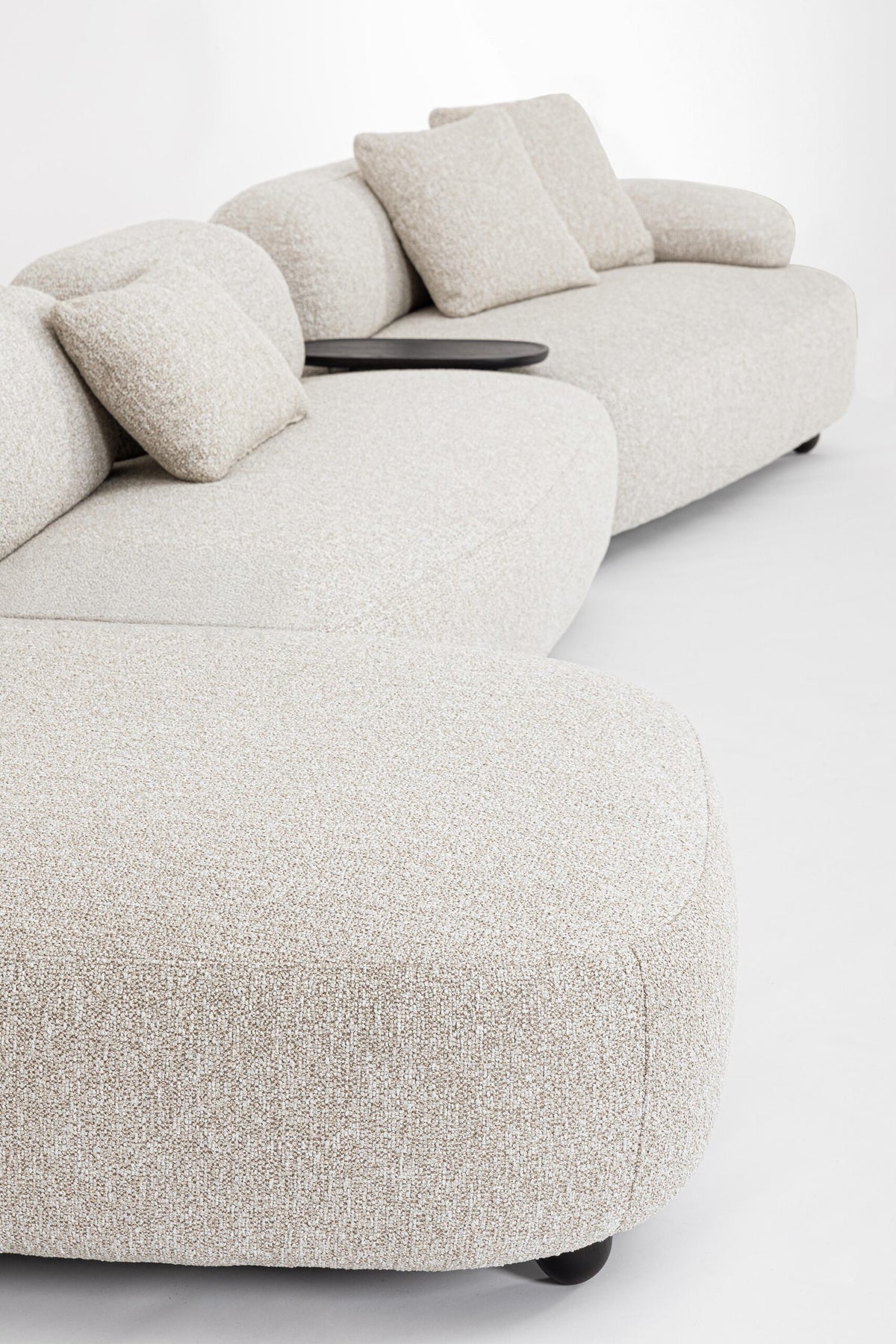 Ecksofa Iside von Bizzotto, Nahaufnahme von Bezug und Verarbeitung (4), im STUFF Shop