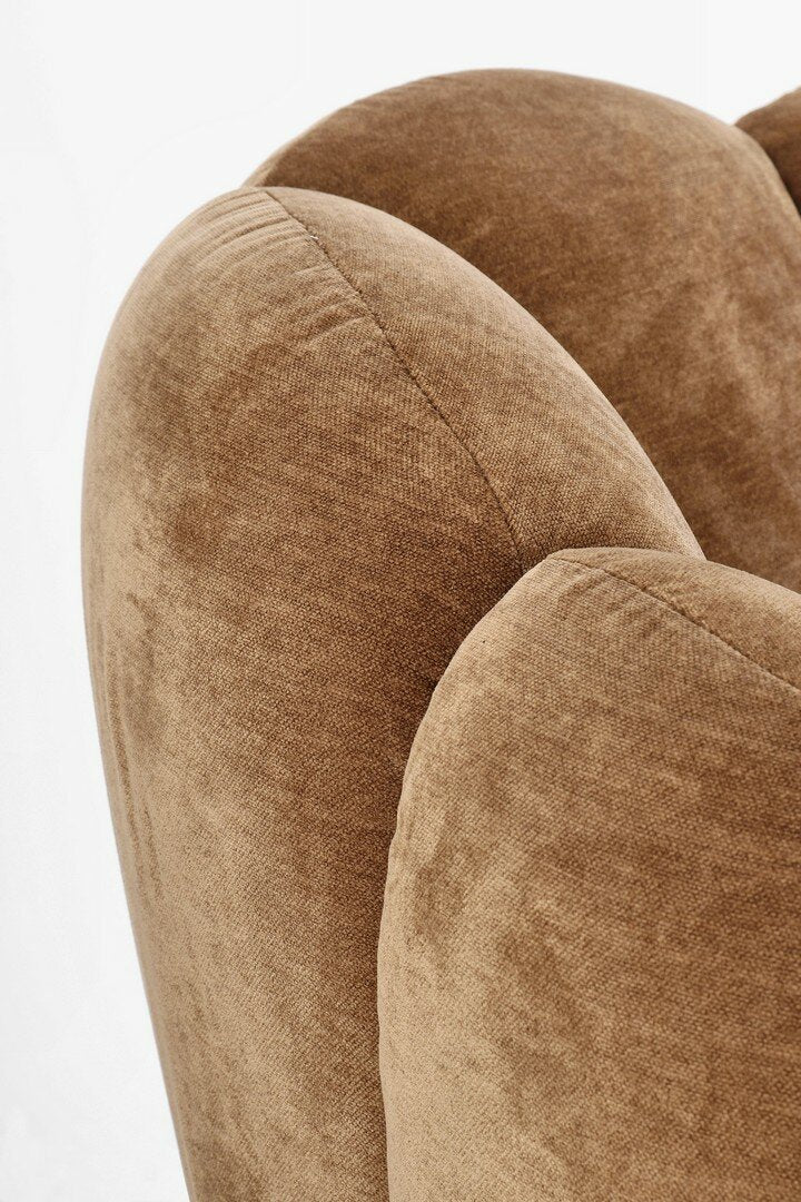 Loungesessel Tulip Cathay von Bizzotto, Nahaufnahme von Bezug und Verarbeitung (1), im STUFF Shop