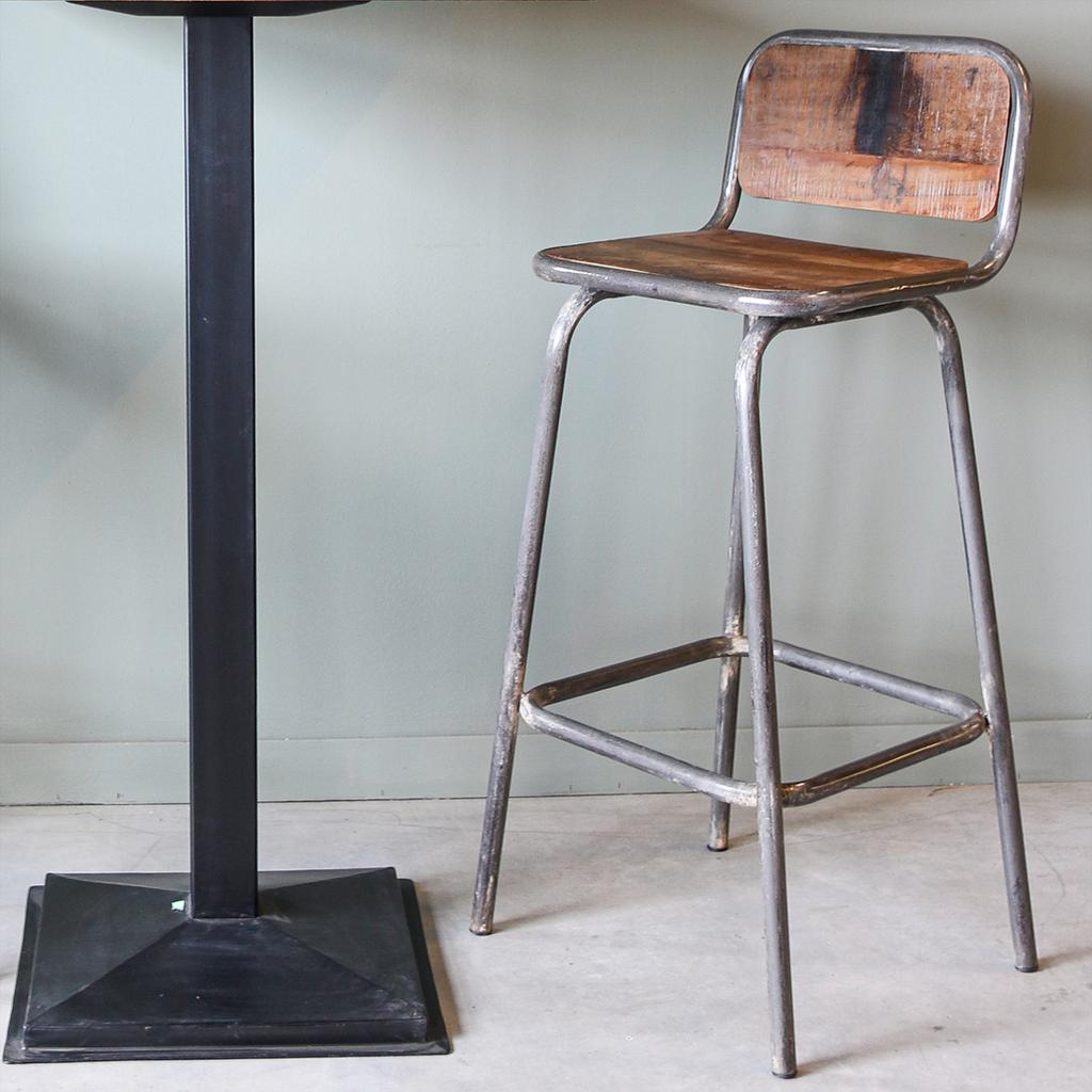 Barhocker Barstuhl vintage Altholz und Altmetall Handmade | STUFF Loft
