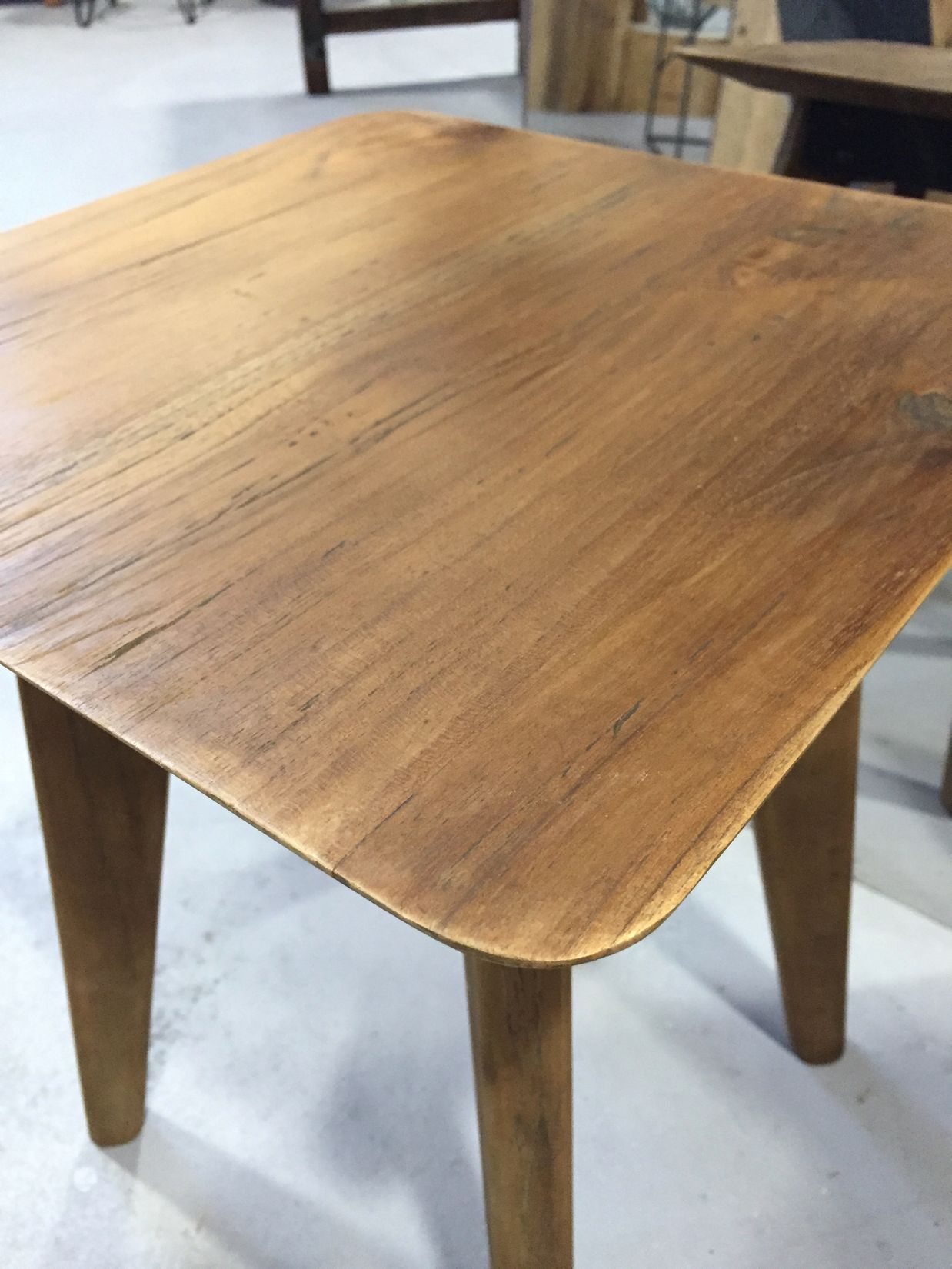 Craftsman Hocker Beistelltisch